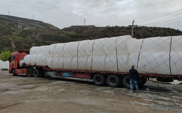 七里河PE吨桶交付中