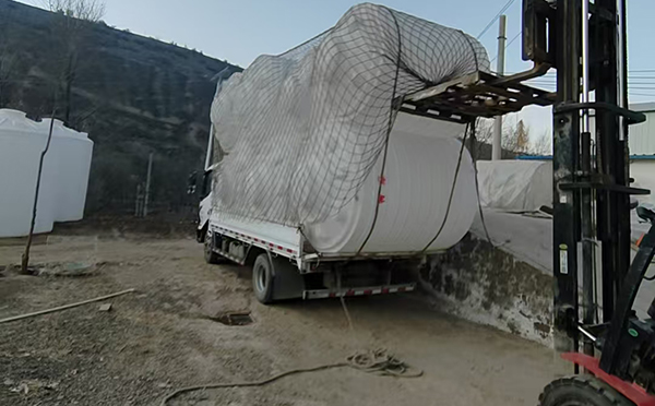 七里河塑料桶批量交付案例：满足多行业高标容器需求的一站式解决方案